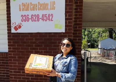 Creative Kids Preschool receives Pizza
